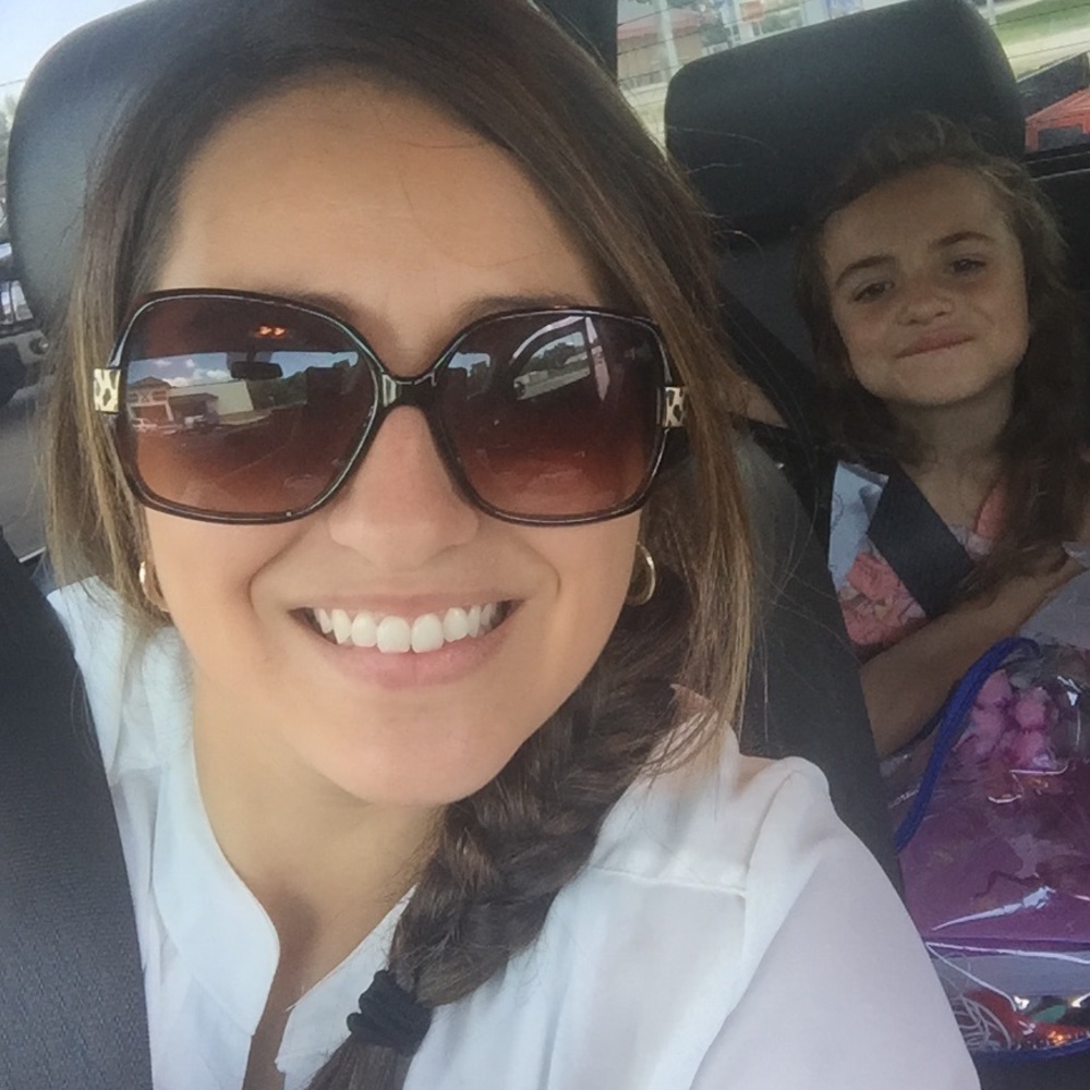 Meet your Posher, Stacy